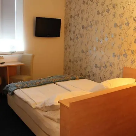 Marta & 3* Ljubljana