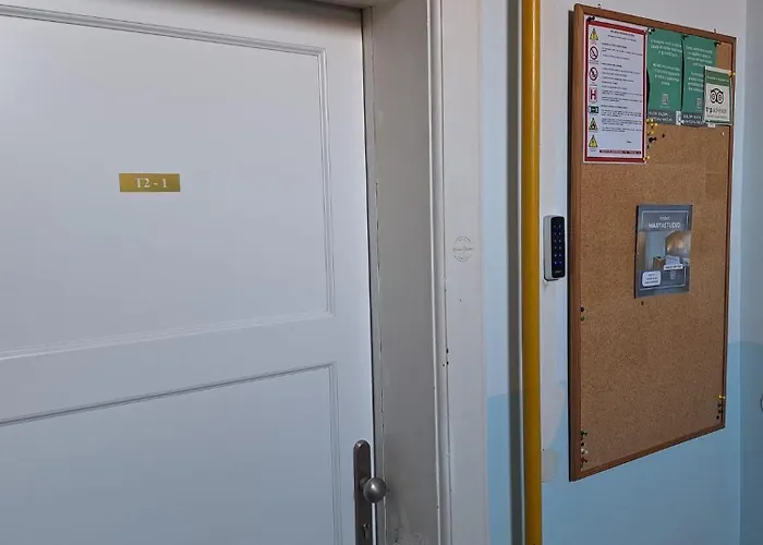 Marta & ゲストハウス 3*