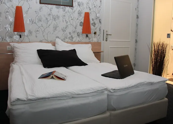 Marta & ゲストハウス 3*