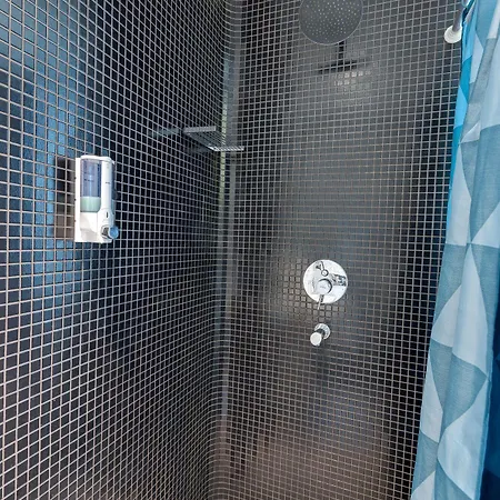 Guest house Marta & 3*