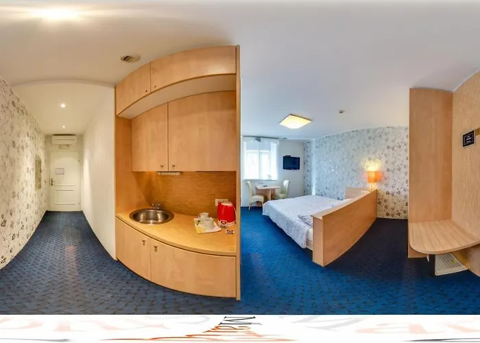 Guest house Marta & 3*