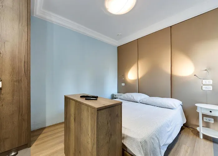 Marta & Guest house 3*