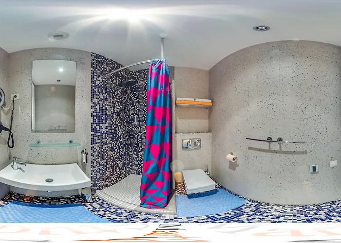 Marta & 3* Ljubljana