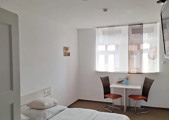 Gæstehus Marta & 3*