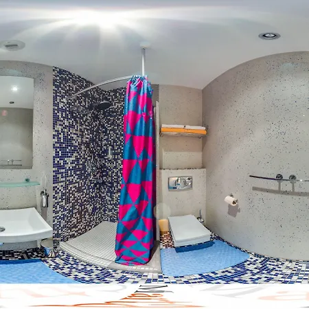 Marta & 3* Ljubljana